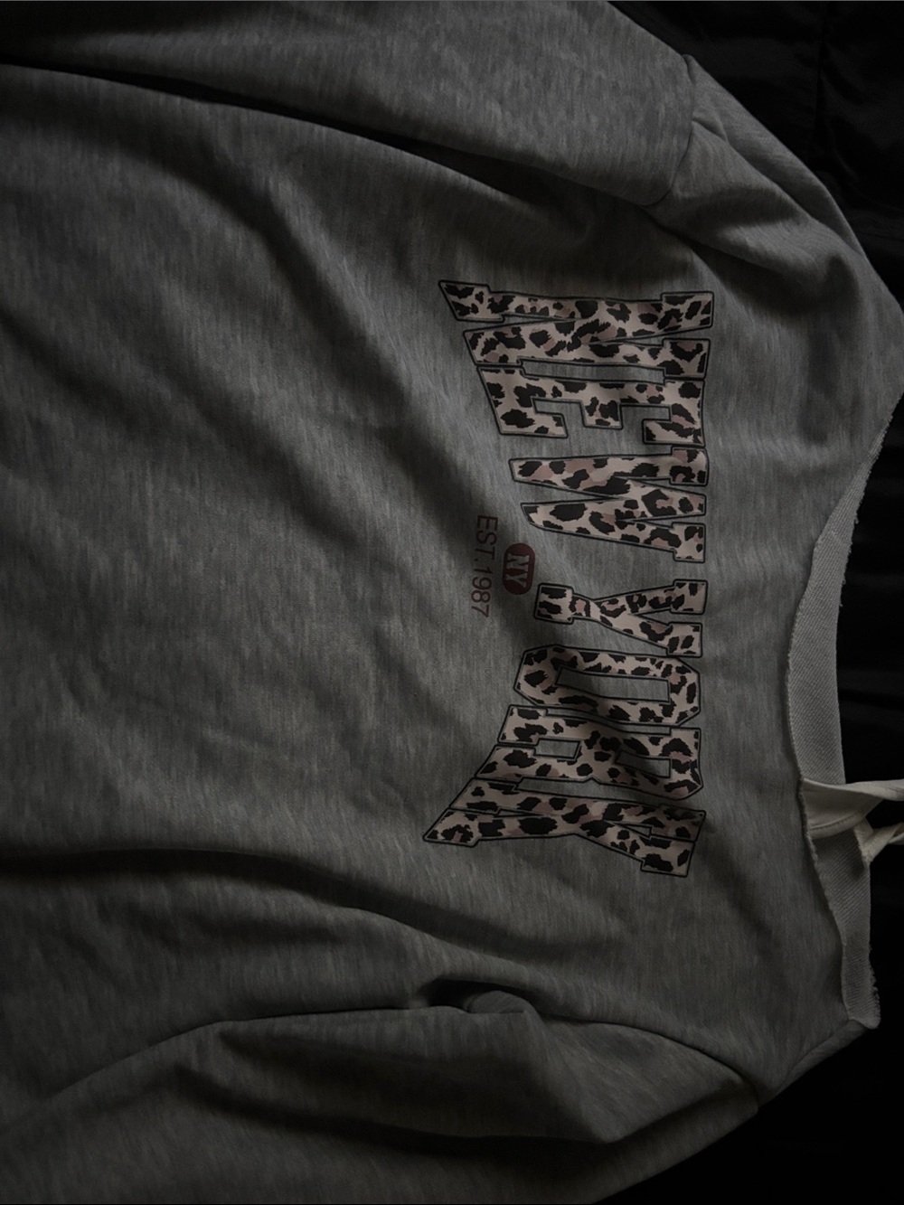 New York sweater - Picture 2 of 2